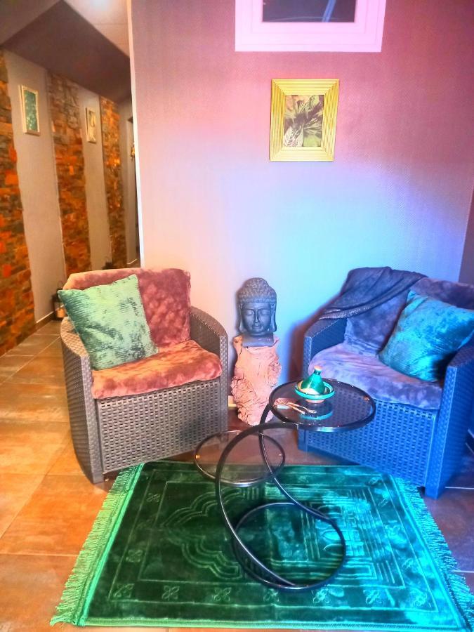 Love Room, Les Nuitees Secretes De Rouen Darnétal Buitenkant foto